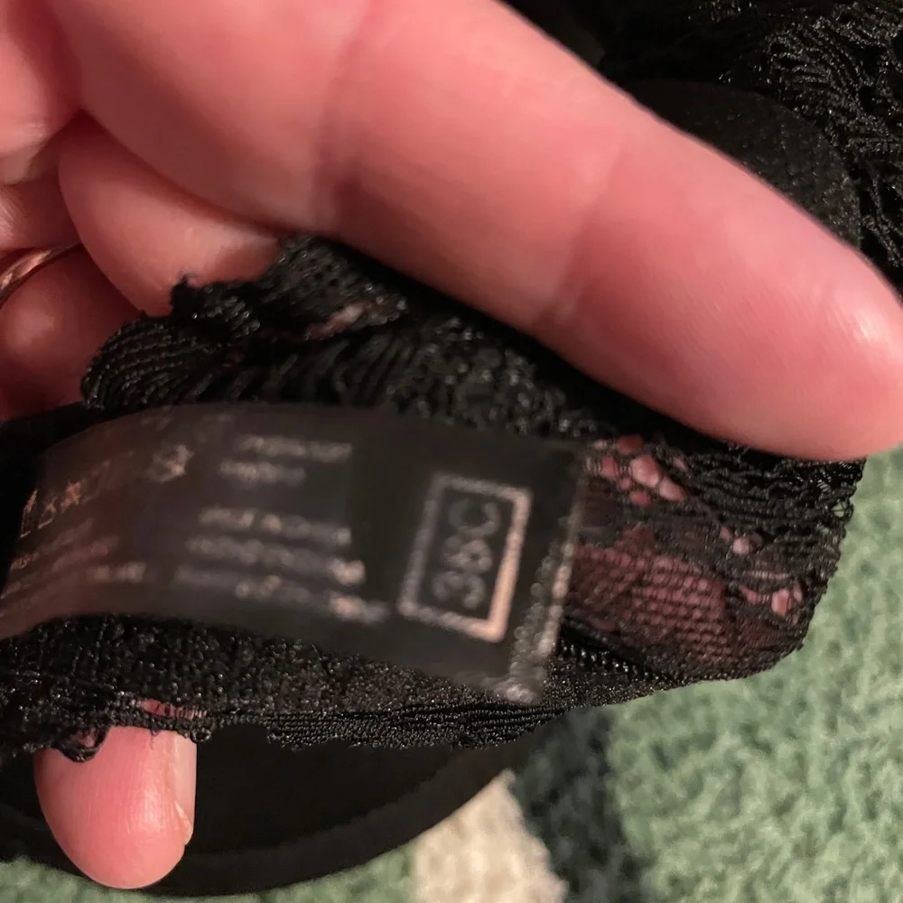 Nanette‎ Lepore Black Full-Coverage Push Up Padded Bra Intimates Lace 38C